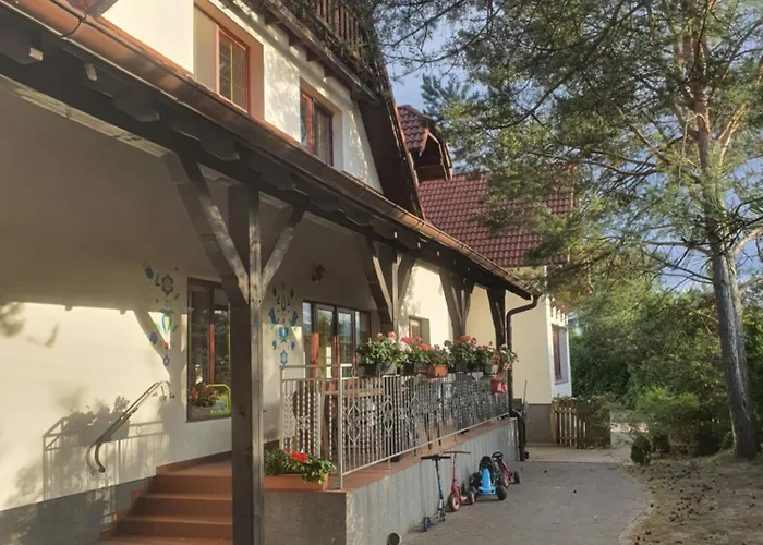 Kaszubska Enklawa 게스트하우스 3*